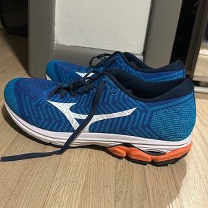 Men’s Mizuno WaveKnit R2 Tennis Shoes